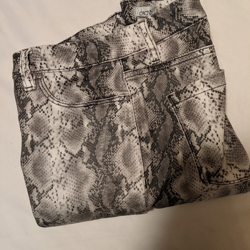 Cache 🎉HP🎉Jeans - Picture 7 of 9